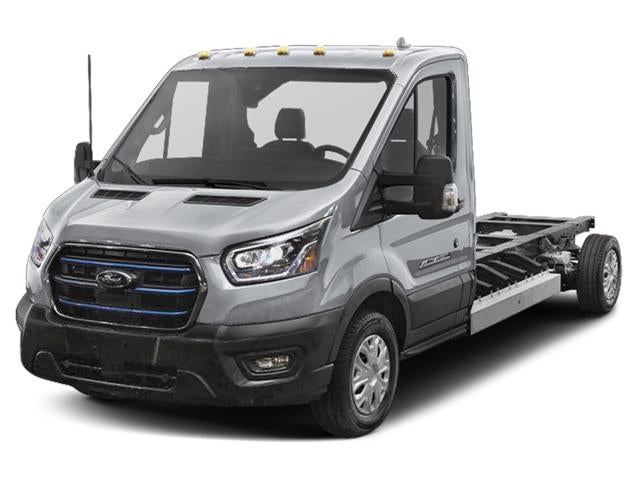 2027 Ford E-Transit recortado 