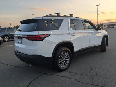 2022 Chevrolet Traverse LT Leather