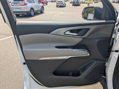 2025 Chevrolet Traverse FWD LT