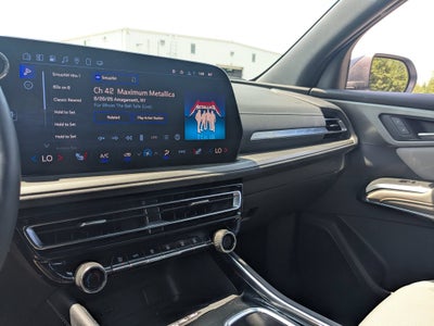 2025 Chevrolet Traverse FWD LT