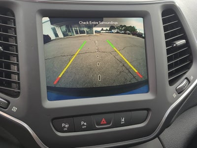 2023 Jeep Cherokee Altitude Lux 4x4