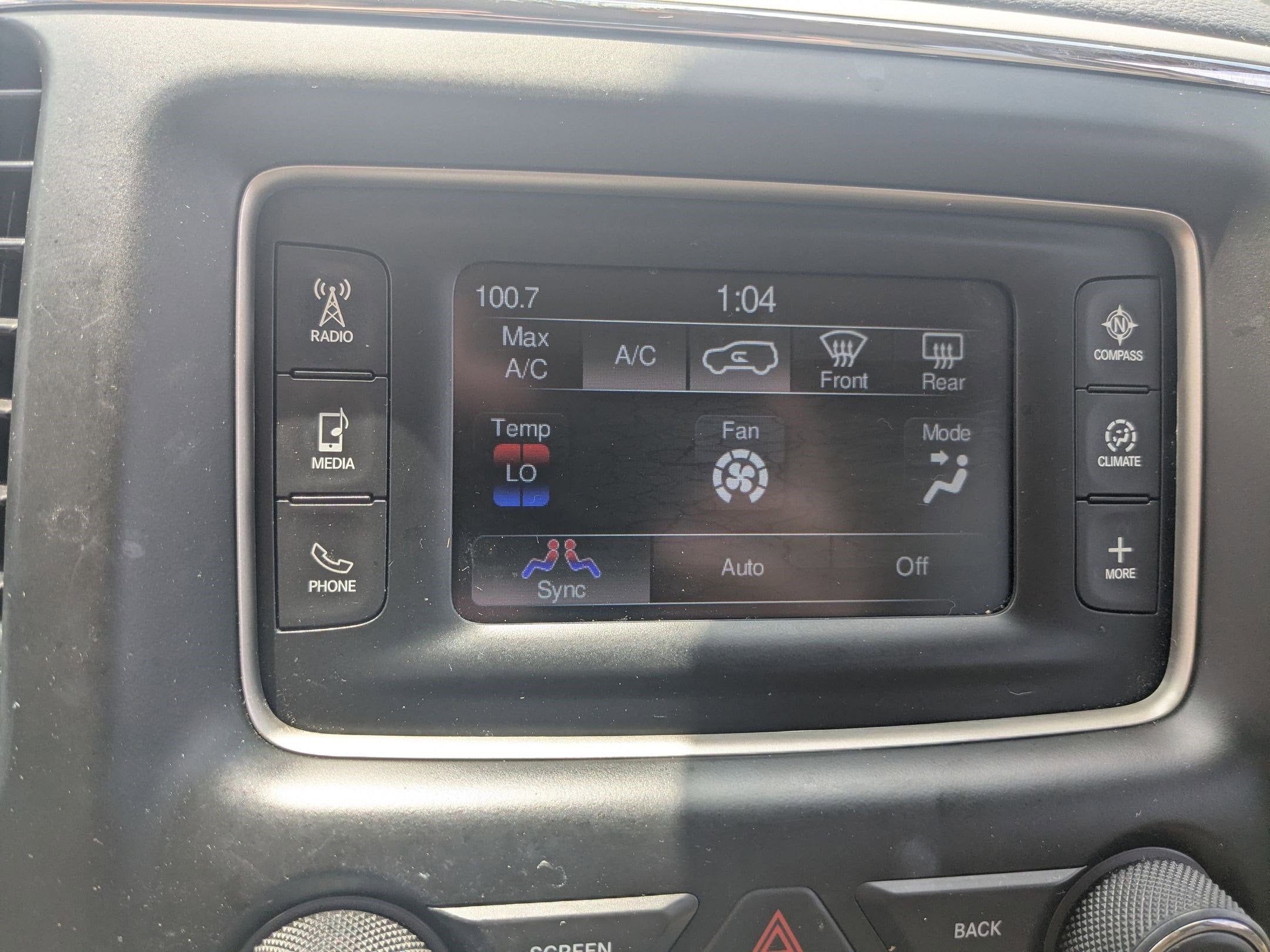 2017 Jeep Grand Cherokee Laredo 4x2