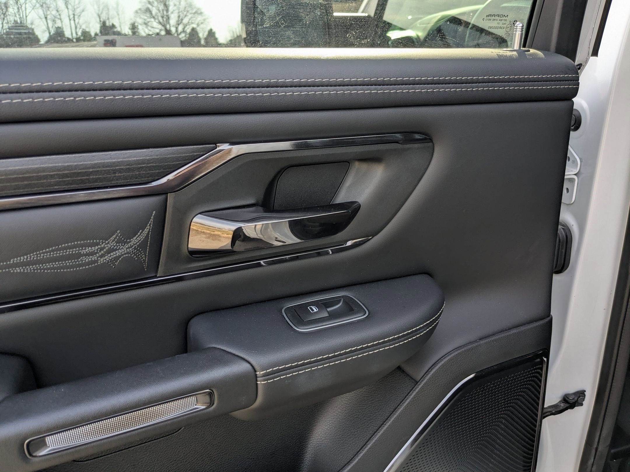 2024 RAM 1500 Limited Crew Cab 4x4 5'7' Box