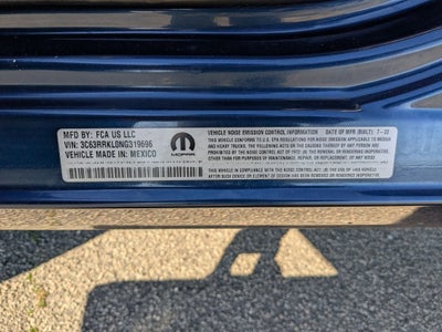 2022 RAM 3500 Limited Longhorn Crew Cab 4x4 8' Box