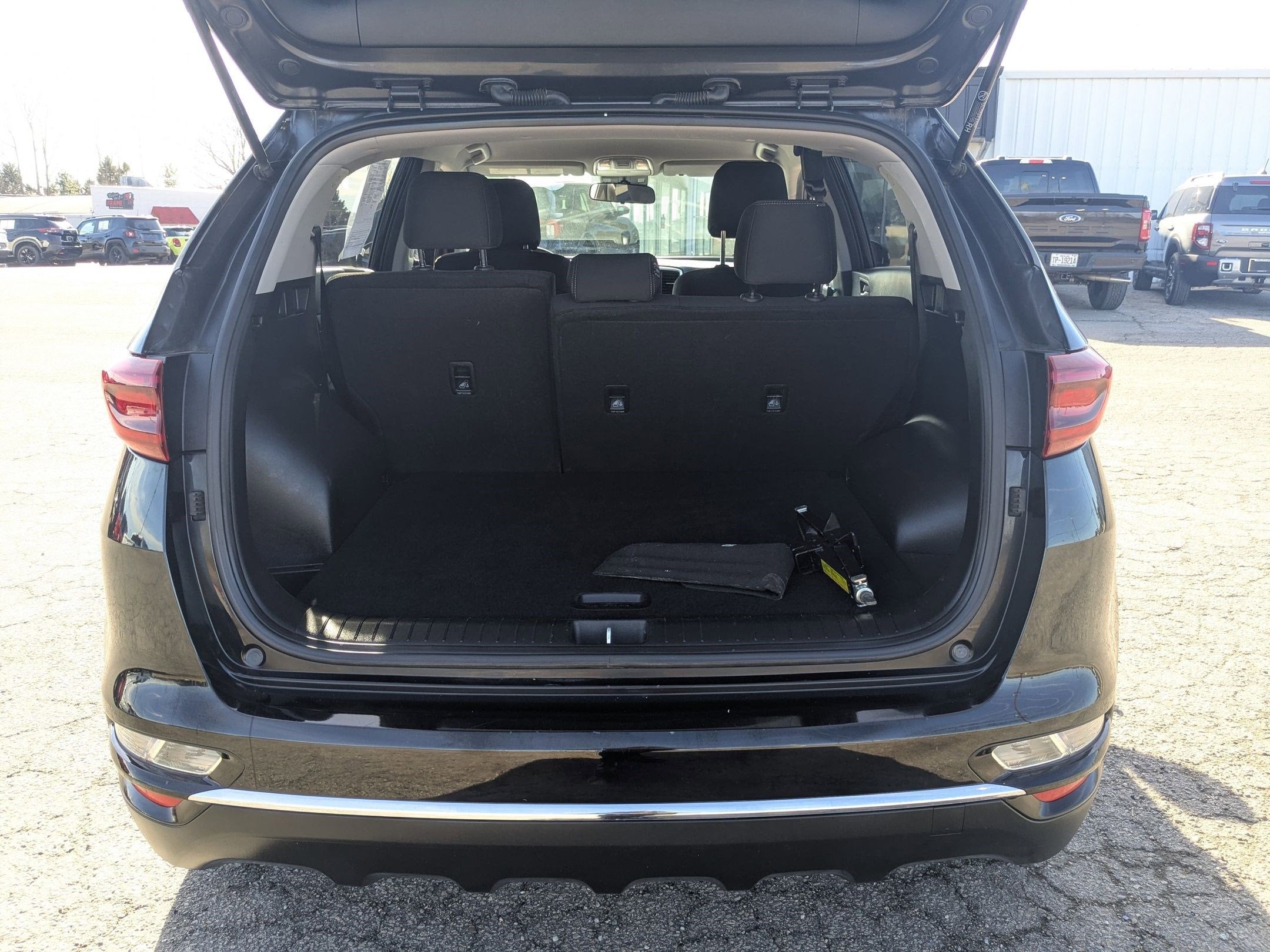 2022 Kia Sportage LX