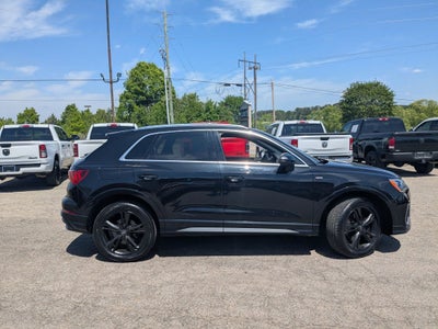 2019 Audi Q3 S line Premium