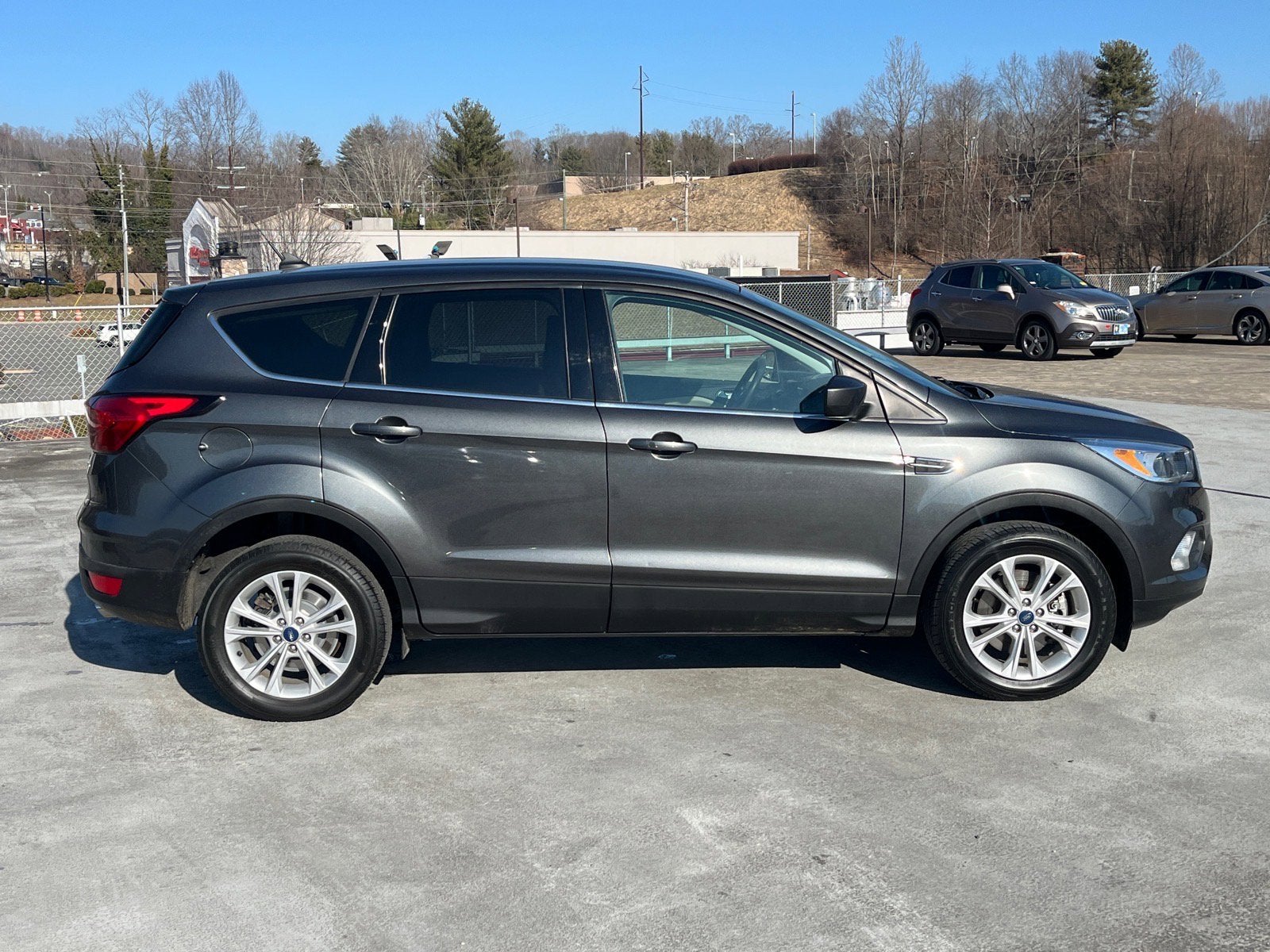 2019 Ford Escape SE