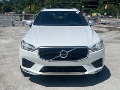 2019 Volvo XC60 R-Design