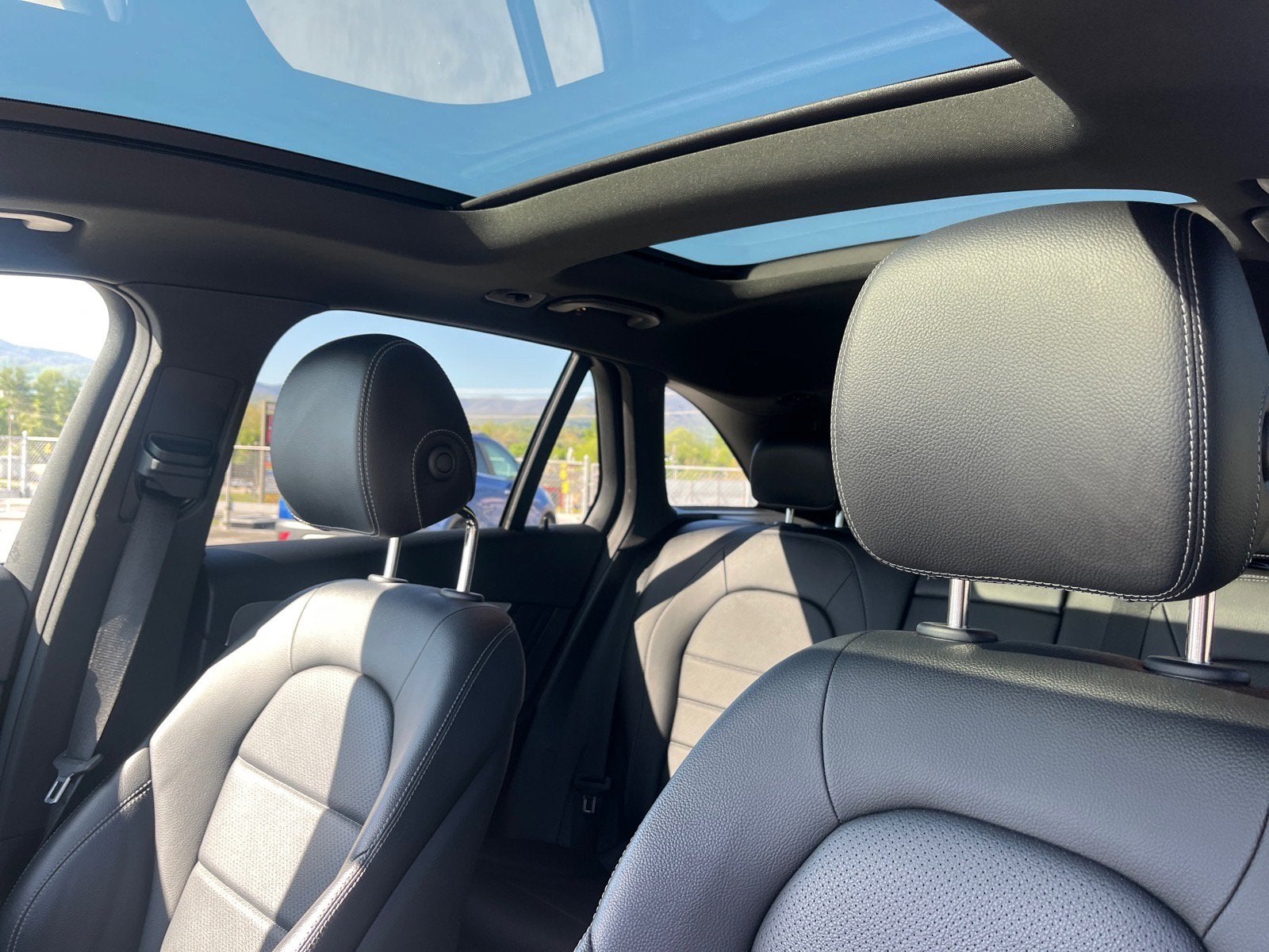 2022 Mercedes-Benz GLC GLC 300