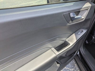 2025 Ford Escape ST-Line - Crossroads Courtesy Demo