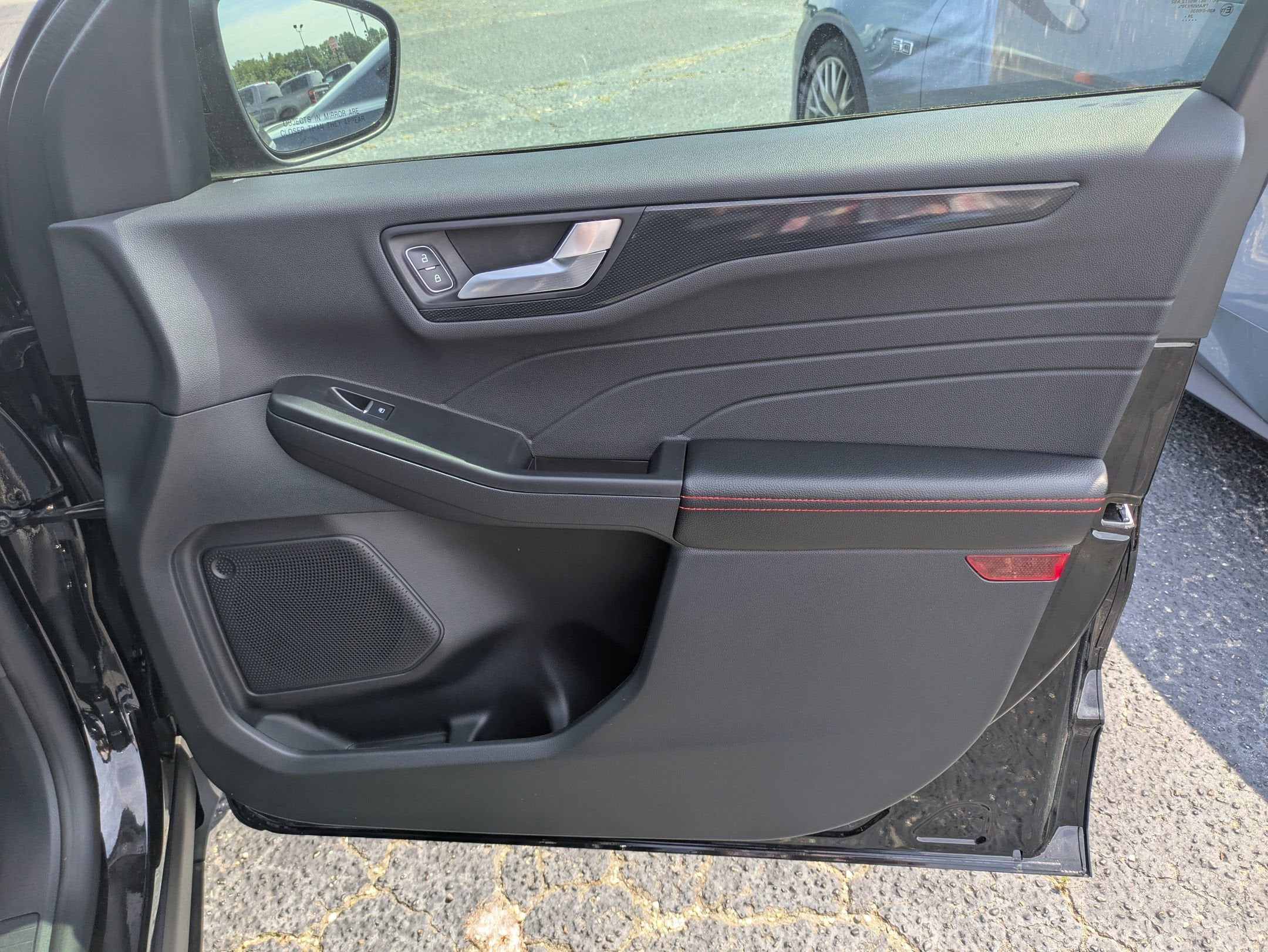 2025 Ford Escape ST-Line - Crossroads Courtesy Demo