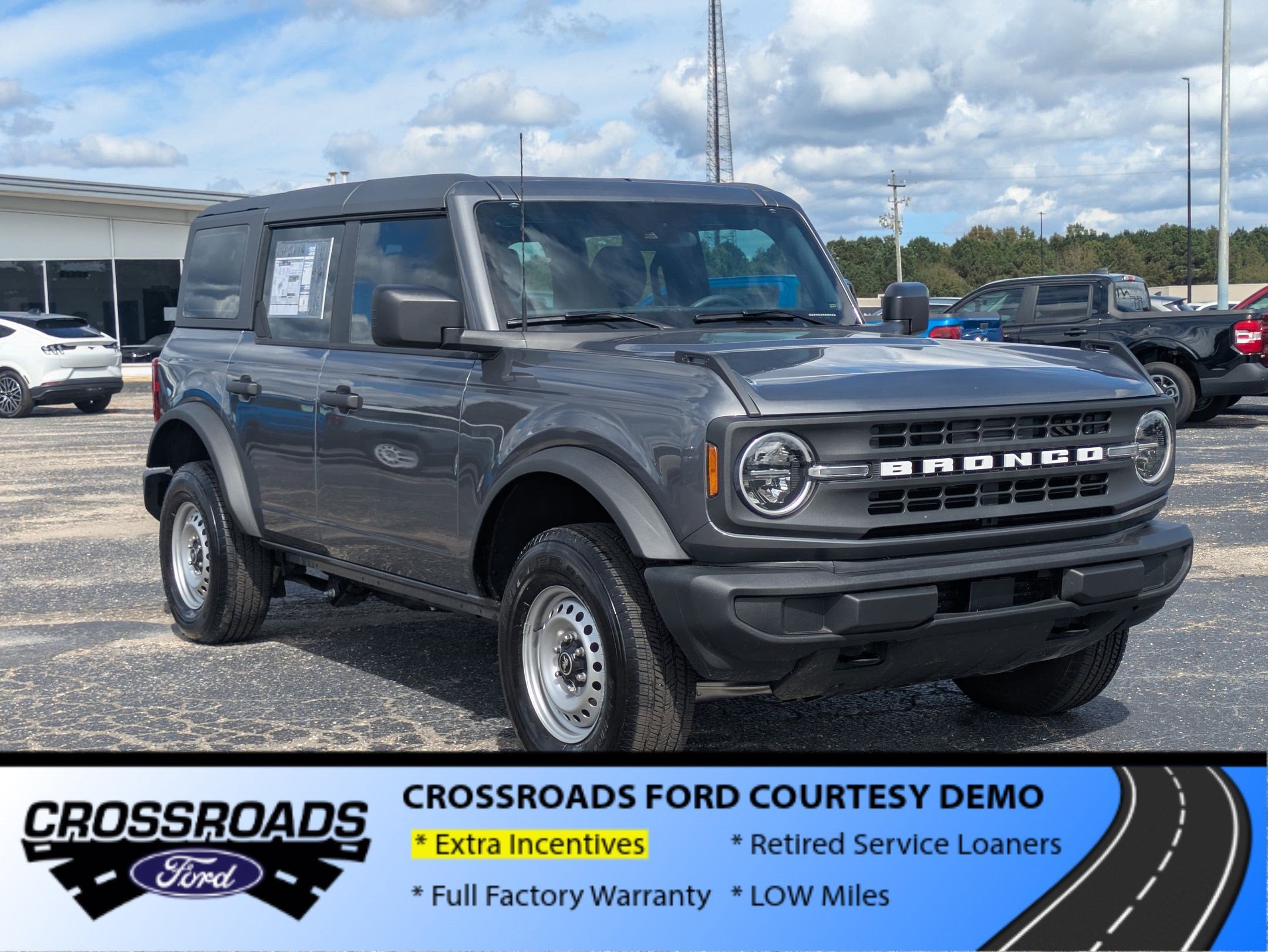 2025 Ford Bronco Base