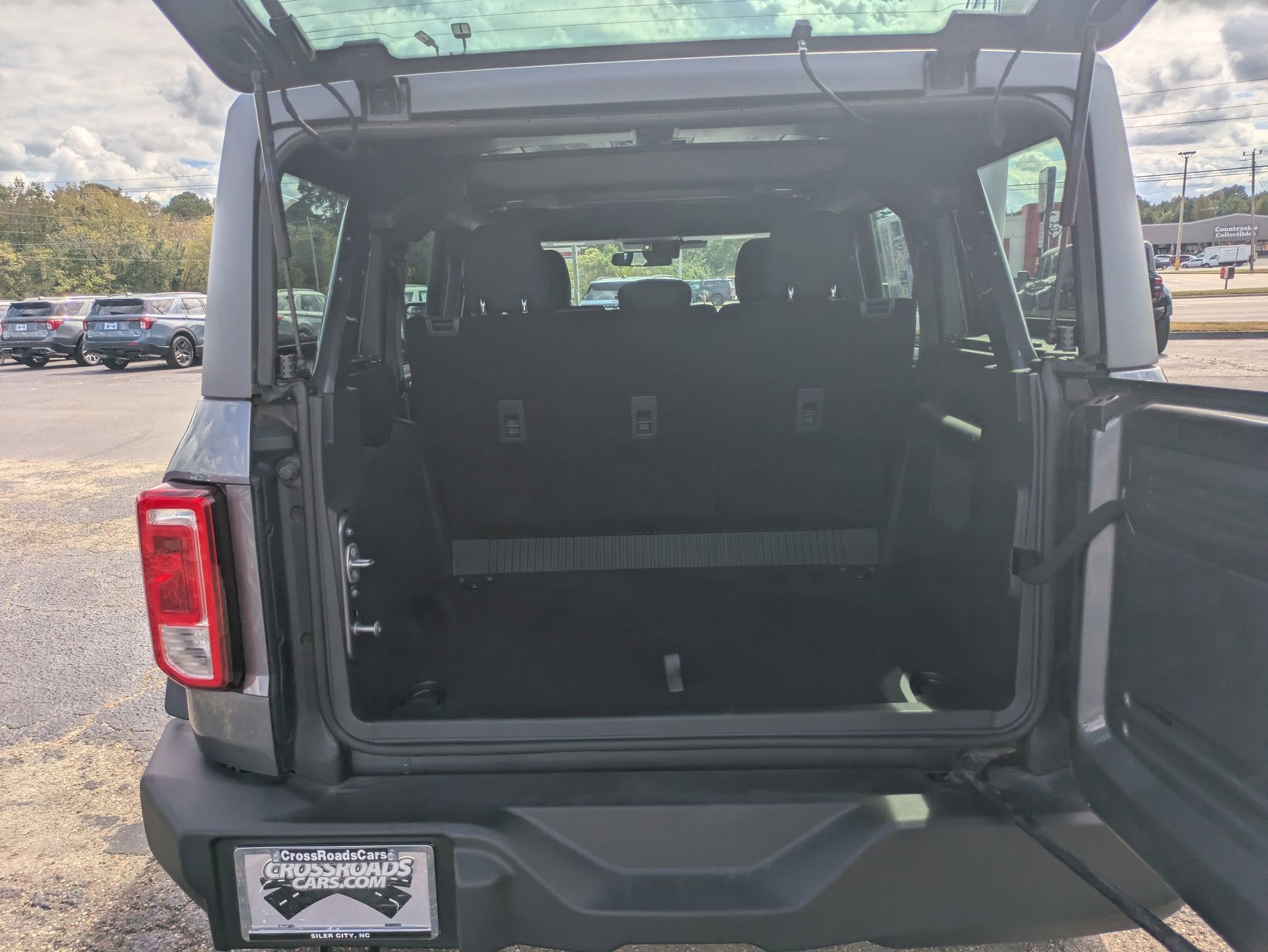 2025 Ford Bronco Base