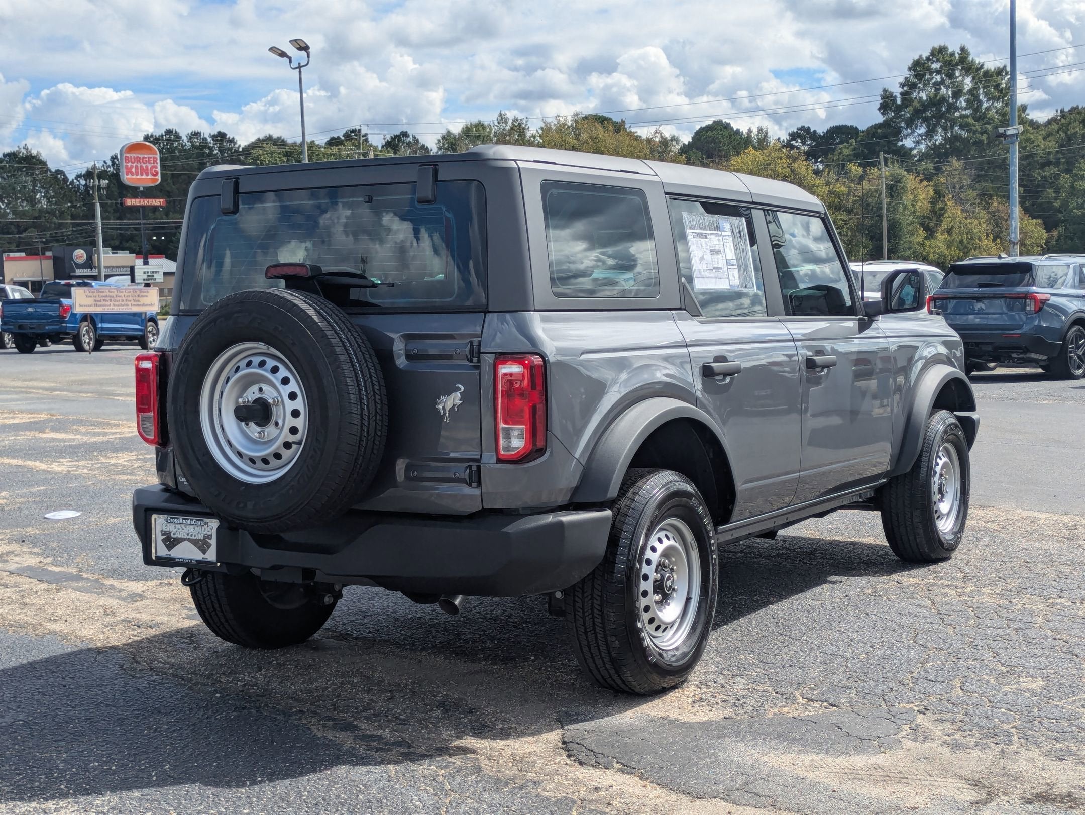 2025 Ford Bronco Base