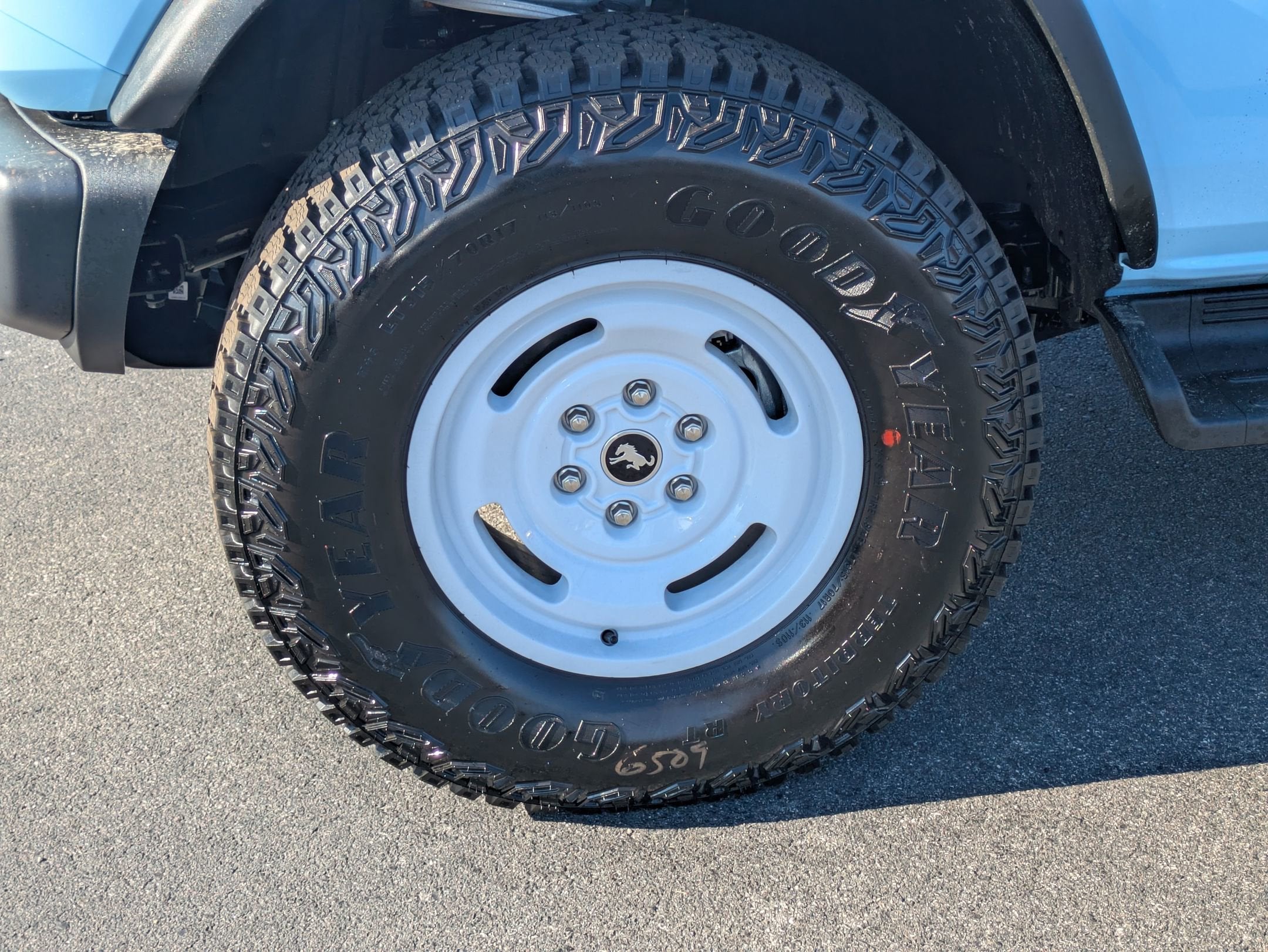 2025 Ford Bronco Heritage Edition