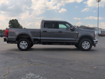 2026 Ford Super Duty F-250 SRW XLT