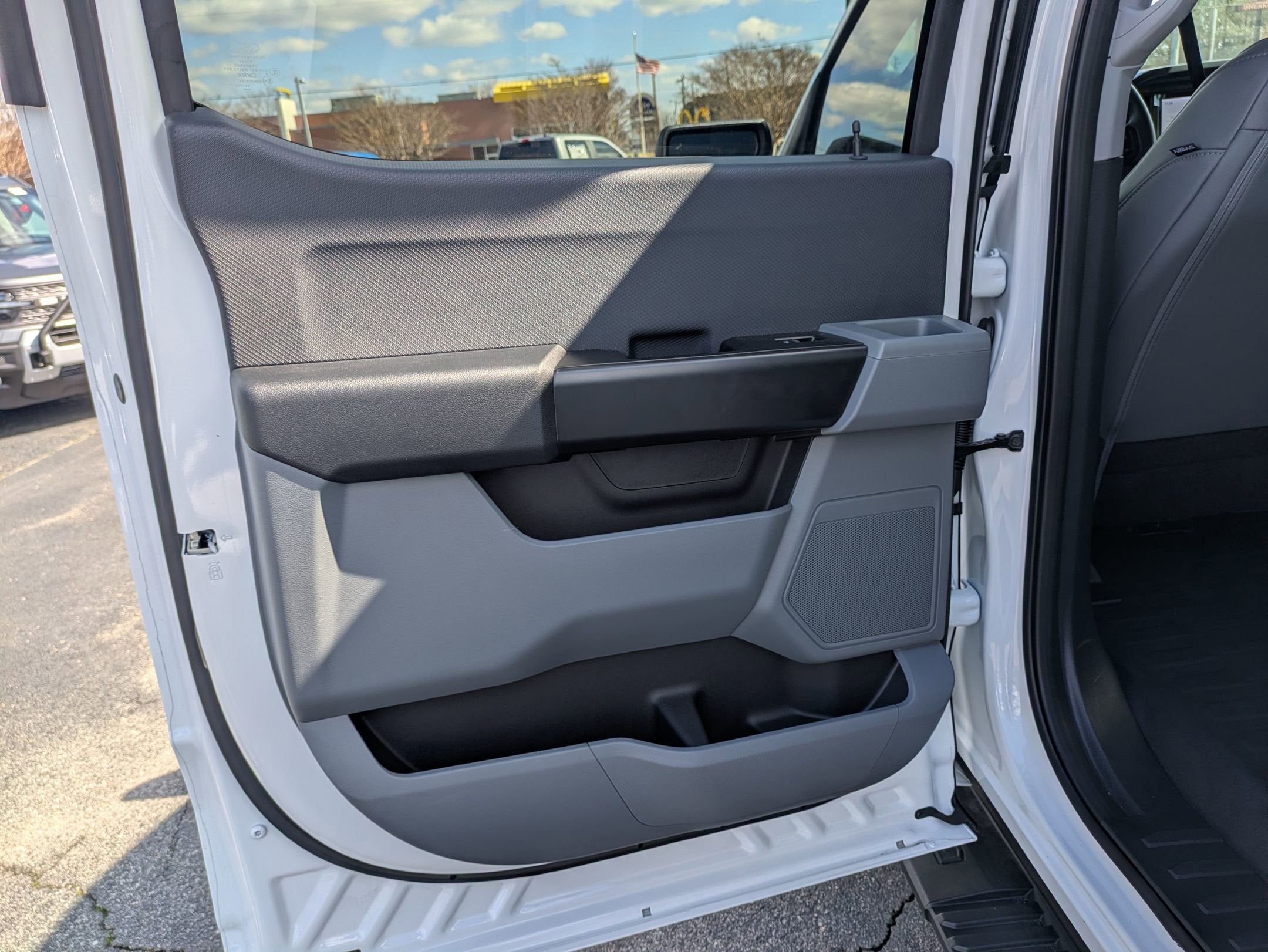 2025 Ford F-150 XL - Crossroads Courtesy Demo