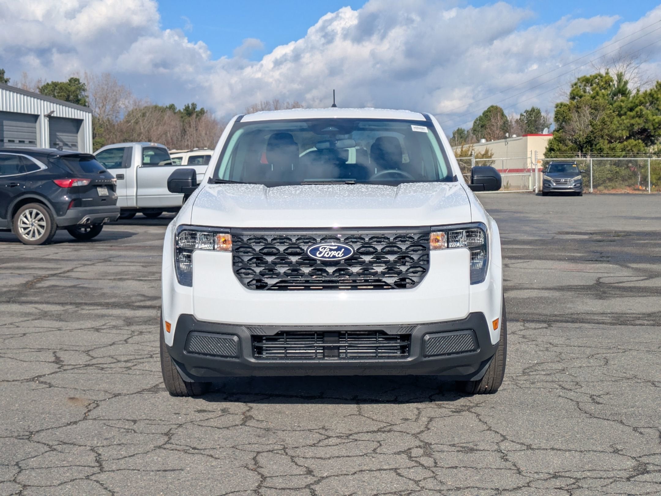 2025 Ford Maverick XL