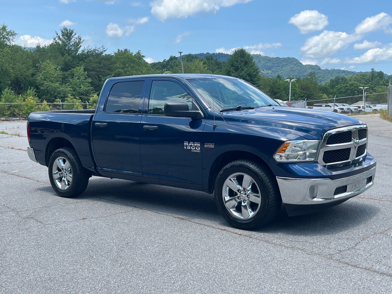 2022 RAM 1500 Classic Tradesman 4x4 Crew Cab 5'7's photo