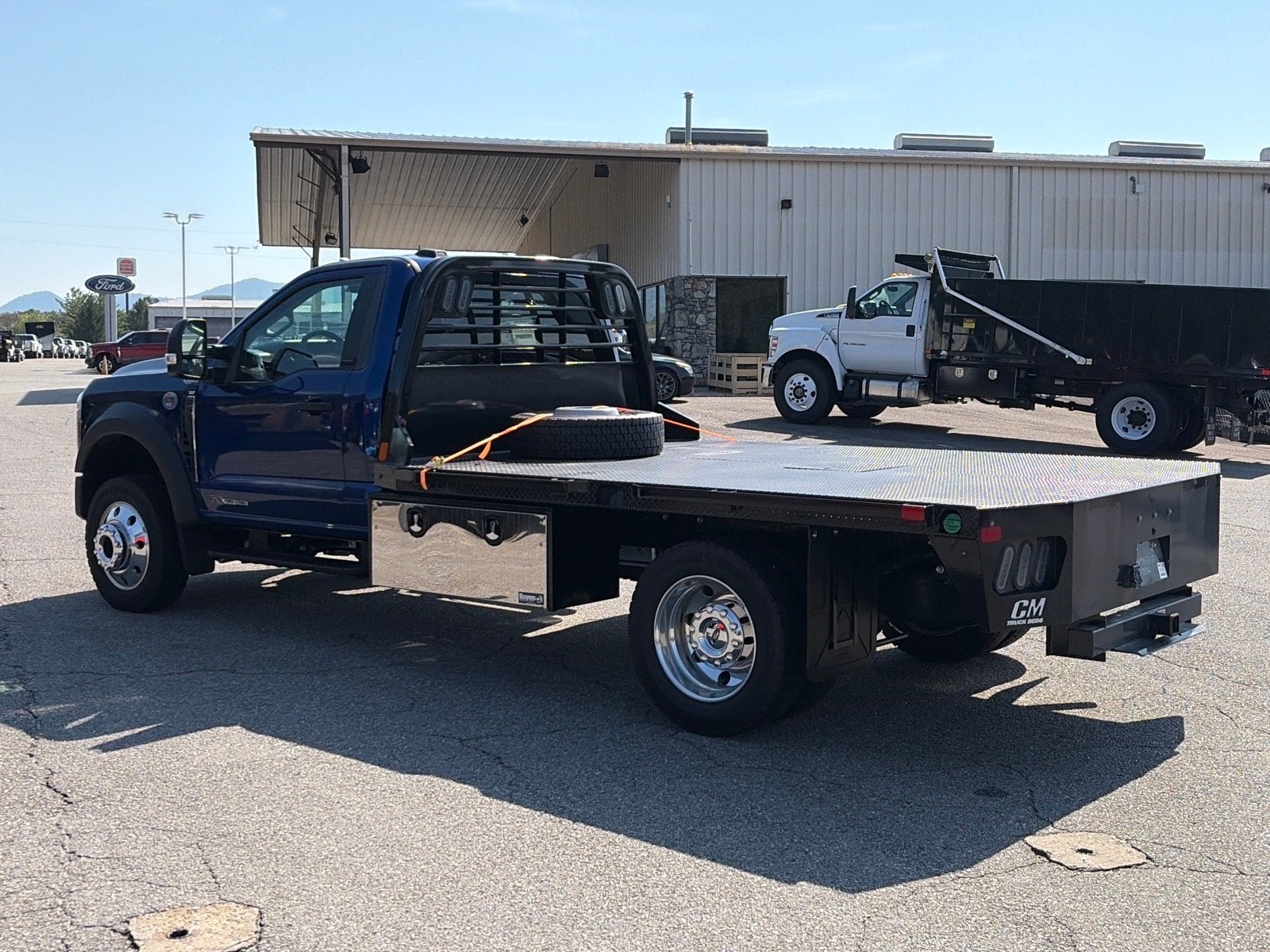 2026 Ford Super Duty F-550 DRW XLT DRW