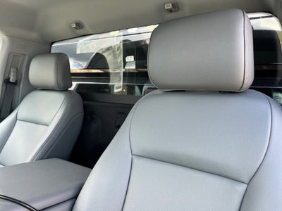 2025 Ford Super Duty F-550 DRW XL DRW