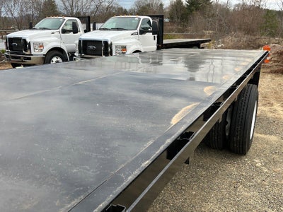 2025 Ford F-650SD Base