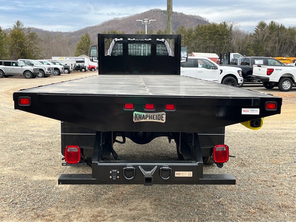 2025 Ford F-650SD Base