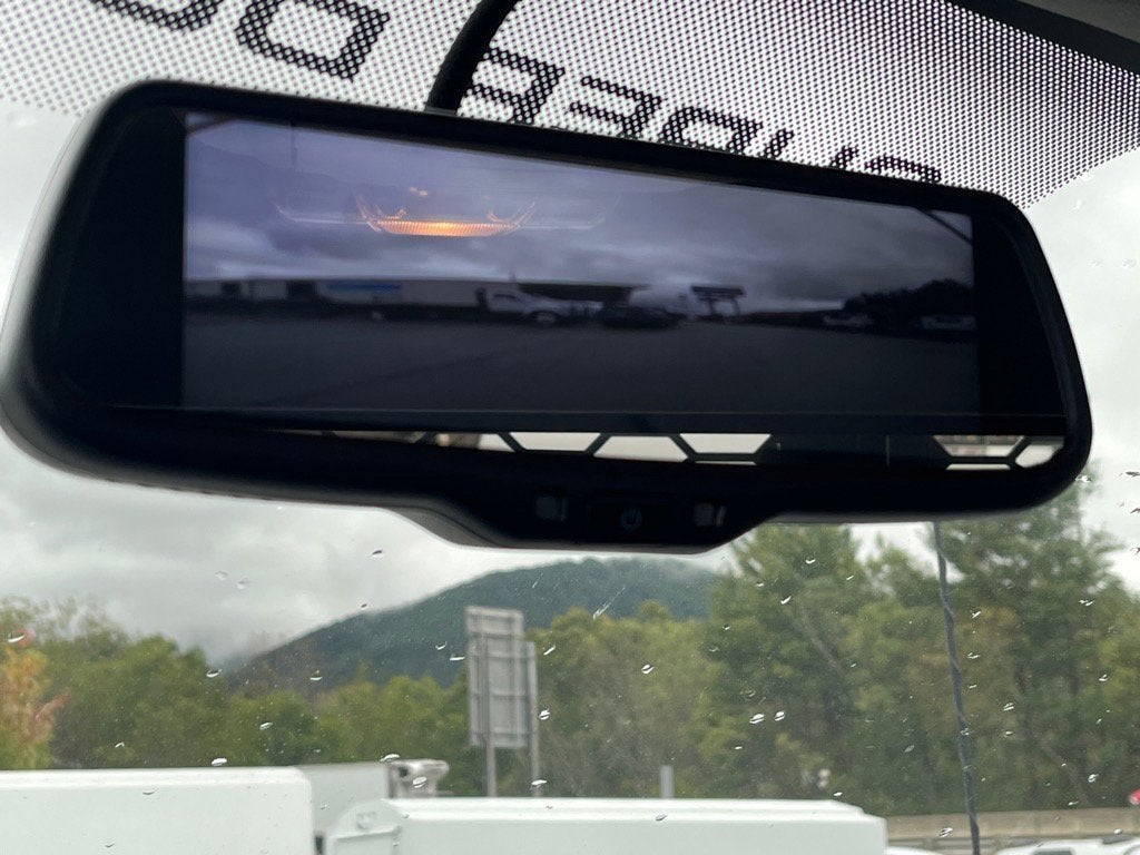 2025 Ford F-650SD Base