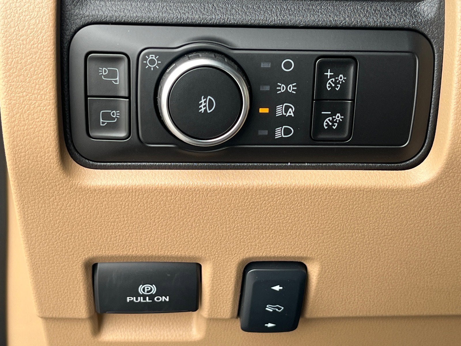 2026 Ford Super Duty F-550 DRW Lariat DRW