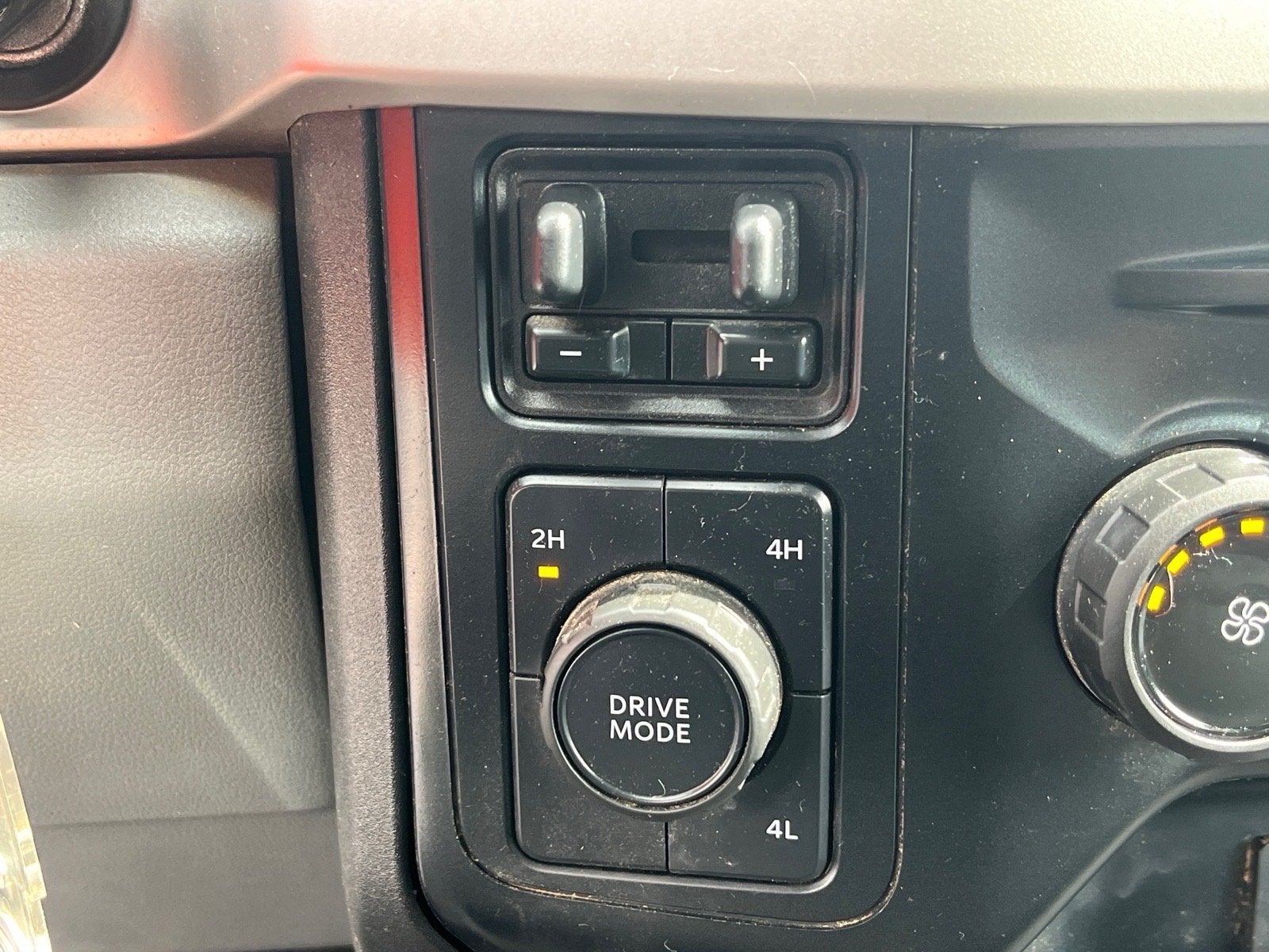 2023 Ford Super Duty F-550 DRW XLT DRW