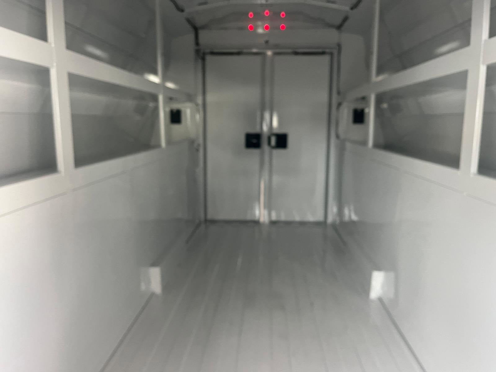 2026 Ford E-Series Cutaway Base Cutaway