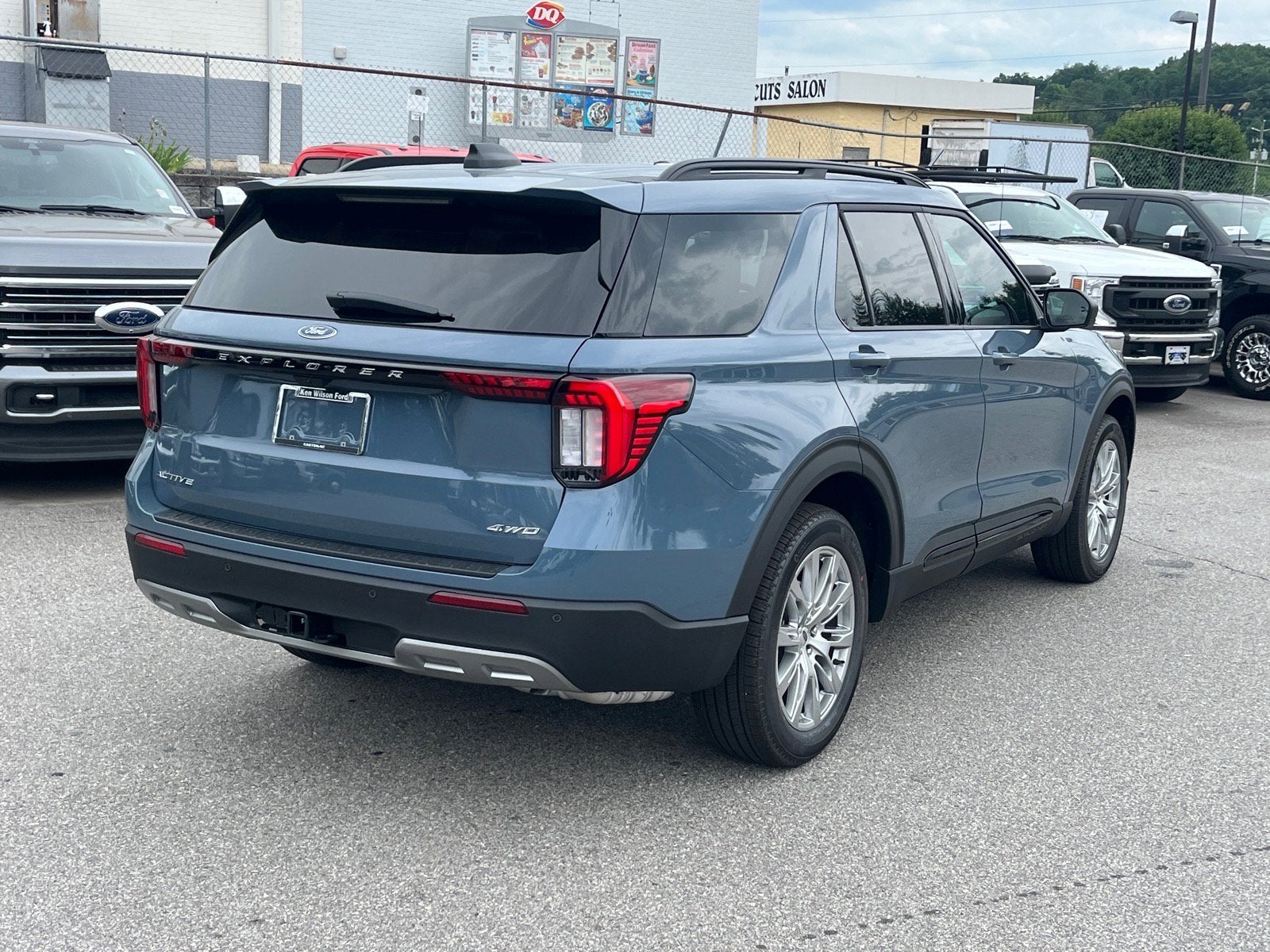 2026 Ford Explorer Active w/200A Pkg