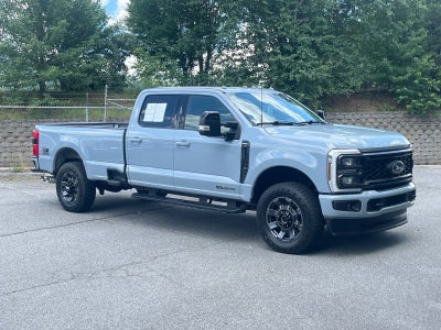 2024 Ford Super Duty F-350 SRW LARIAT