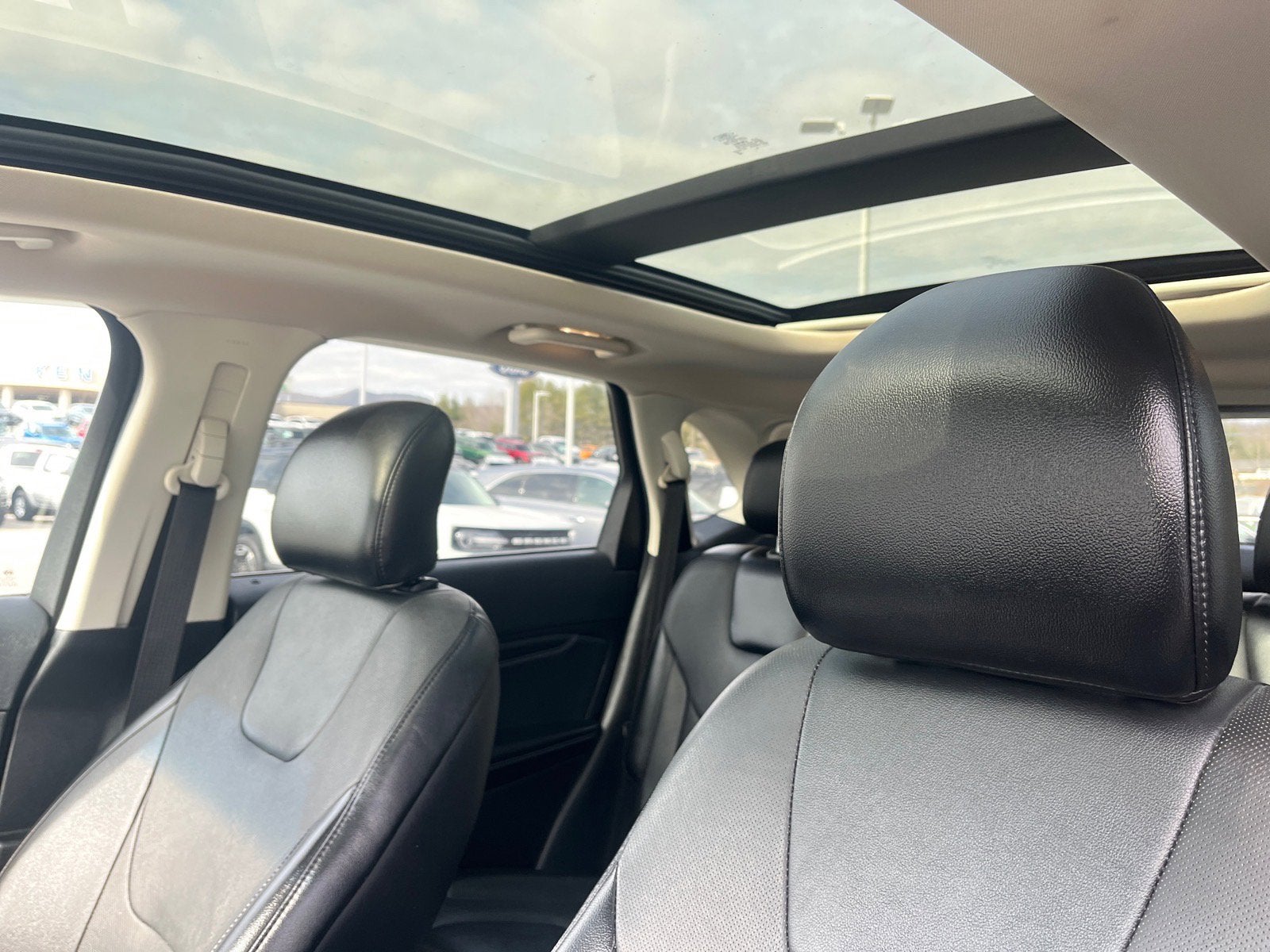 2018 Ford Edge Titanium