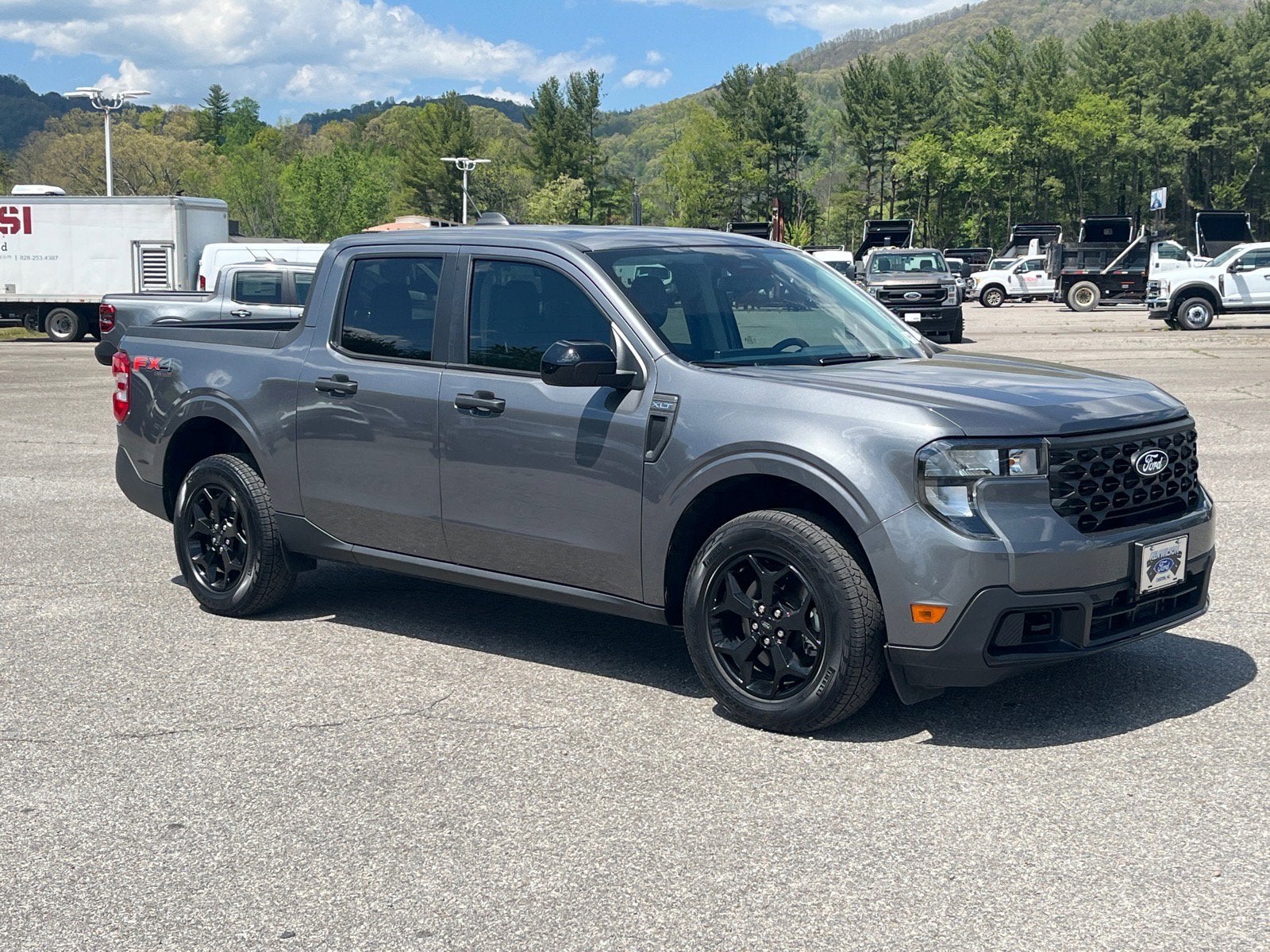 2025 Ford Maverick XLT AWD's photo