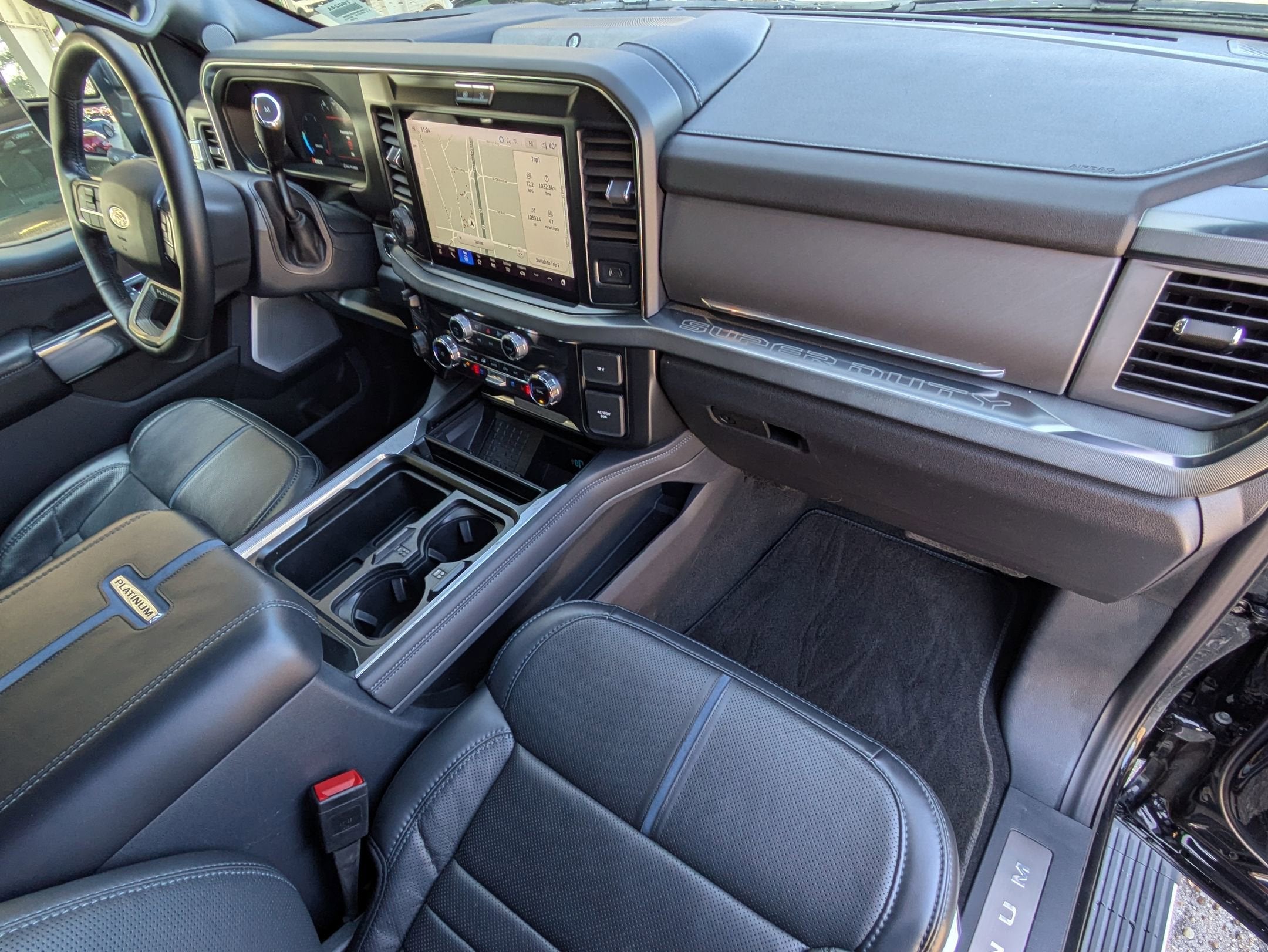 2025 Ford Super Duty F-250 SRW Platinum