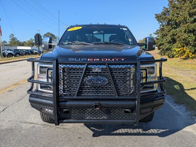 2022 Ford Super Duty F-350 DRW LARIAT