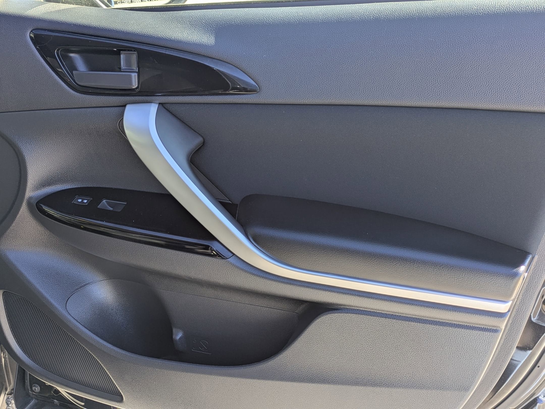 2024 Mitsubishi Eclipse Cross Black Edition