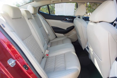 2023 Nissan Maxima Platinum