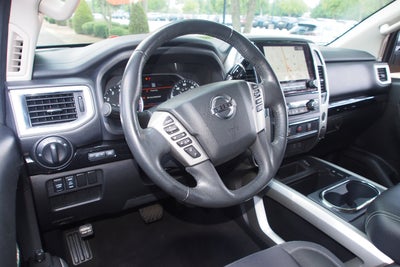 2021 Nissan Titan SV