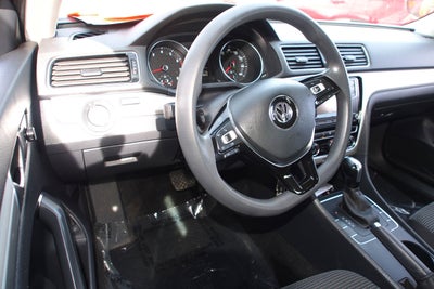 2018 Volkswagen Passat 2.0T S