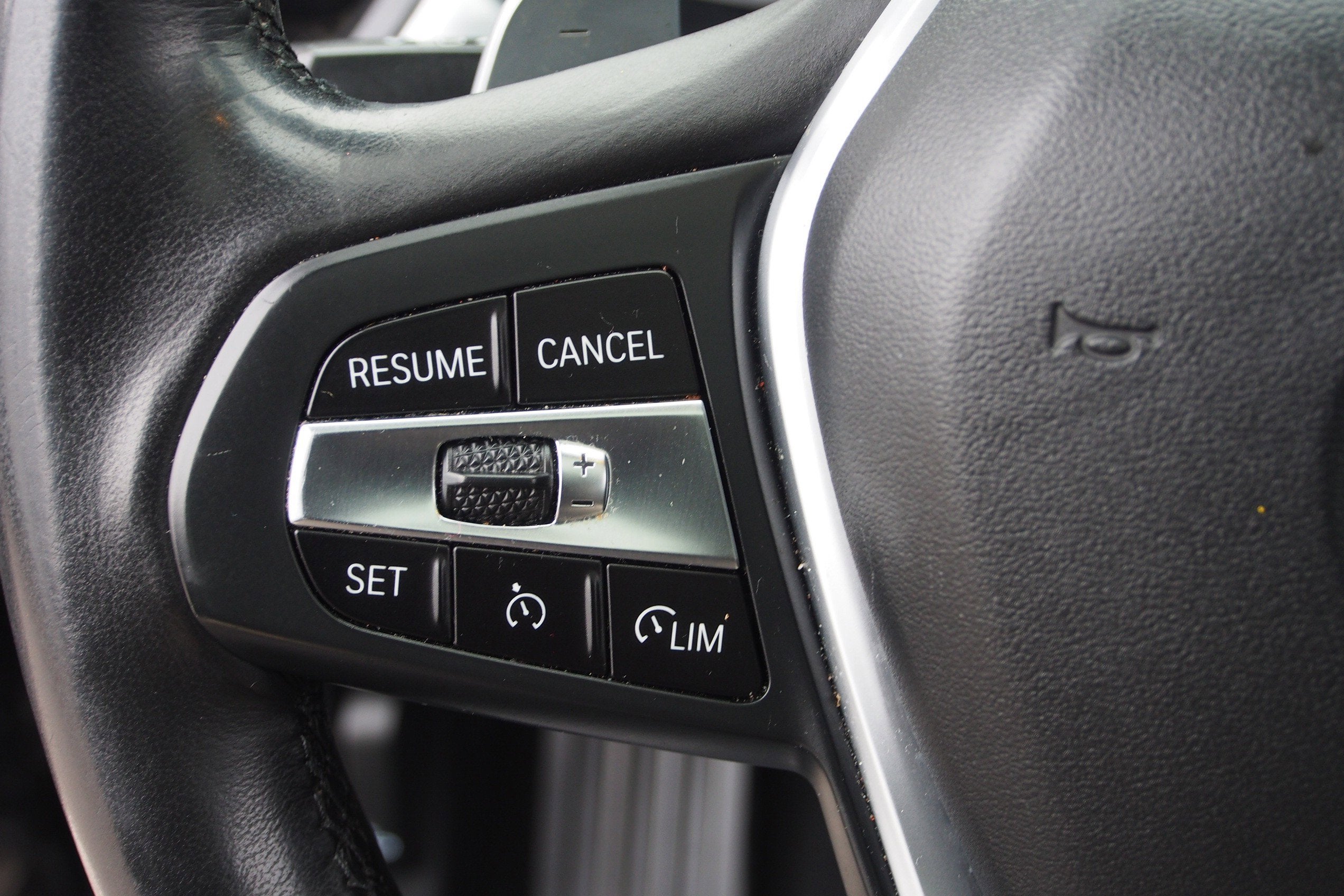 2020 BMW 3 Series 330i