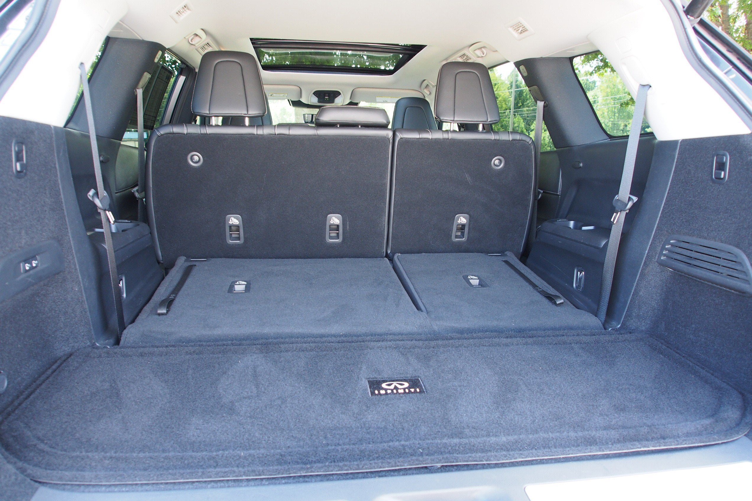 2022 INFINITI QX60 SENSORY