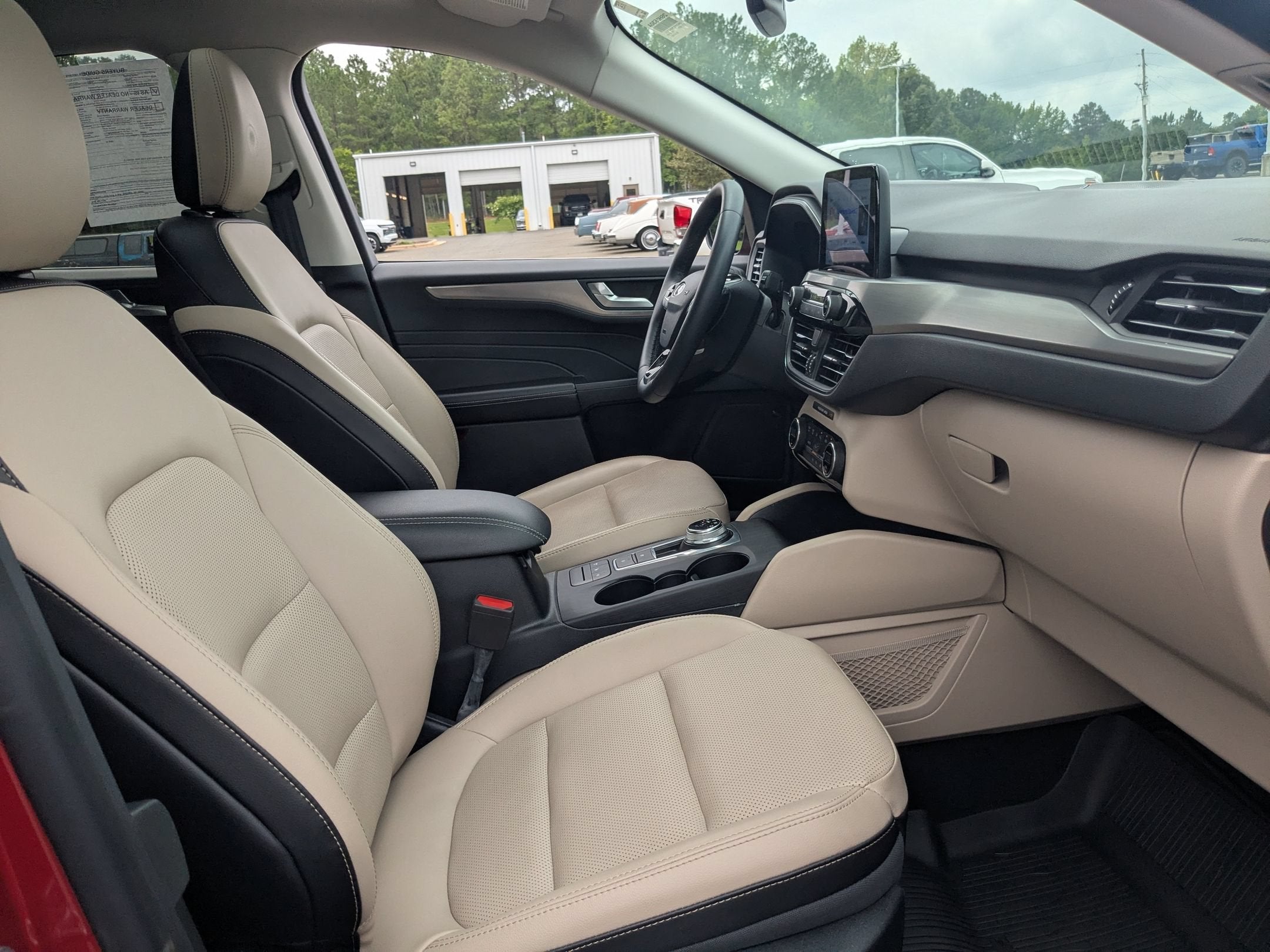 2021 Ford Escape Titanium Hybrid