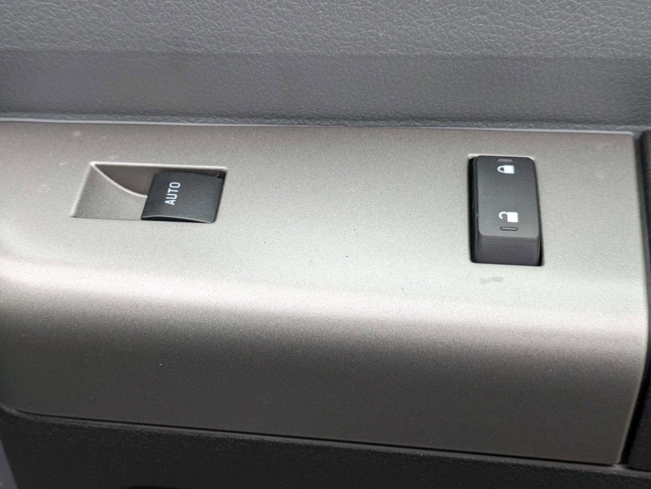 2025 Ford F-650SD Base