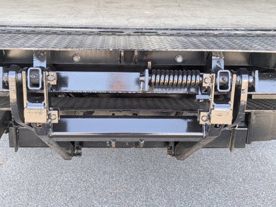 2024 Ford E-Series Cutaway Base