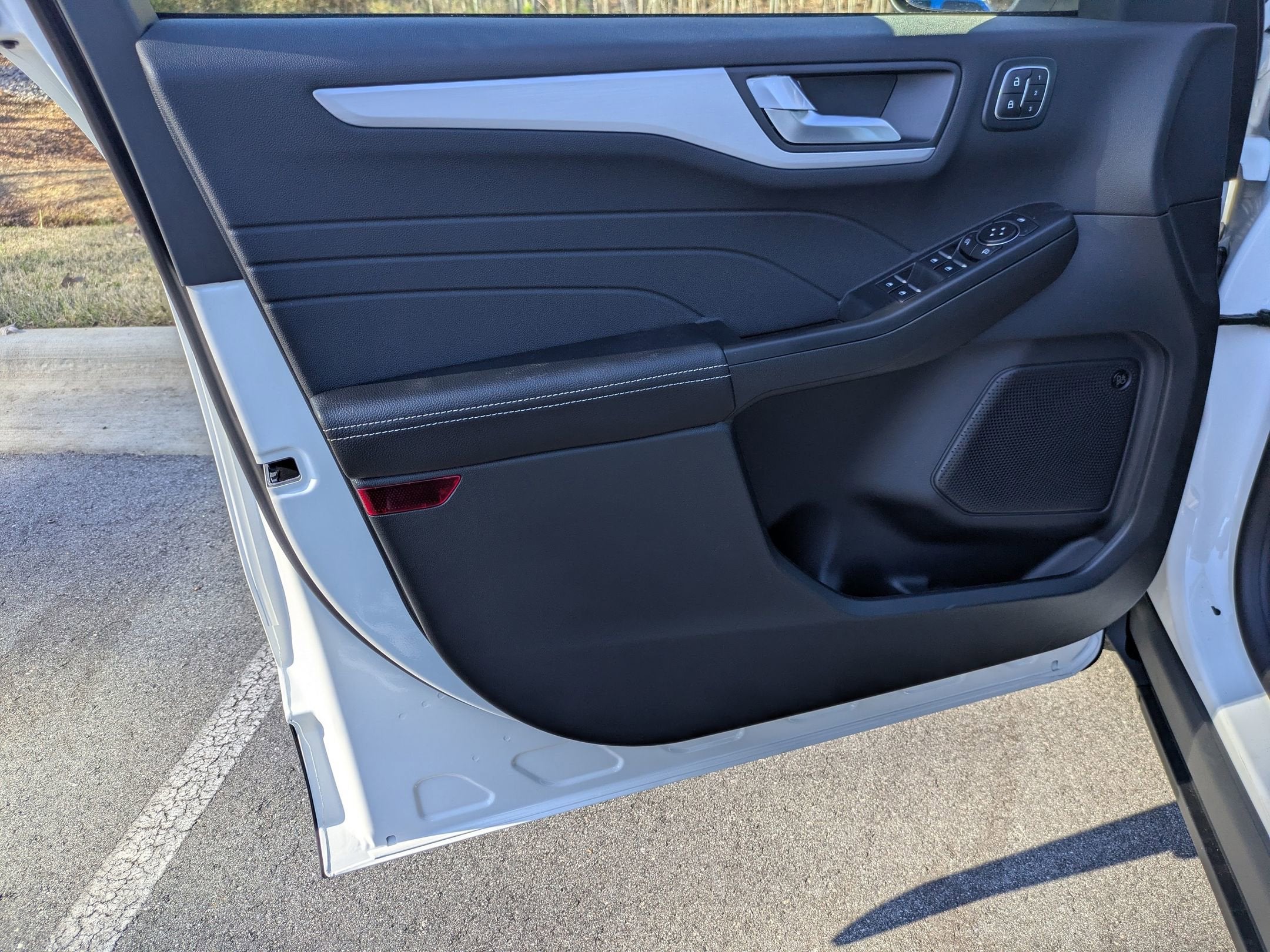 2026 Ford Escape Platinum