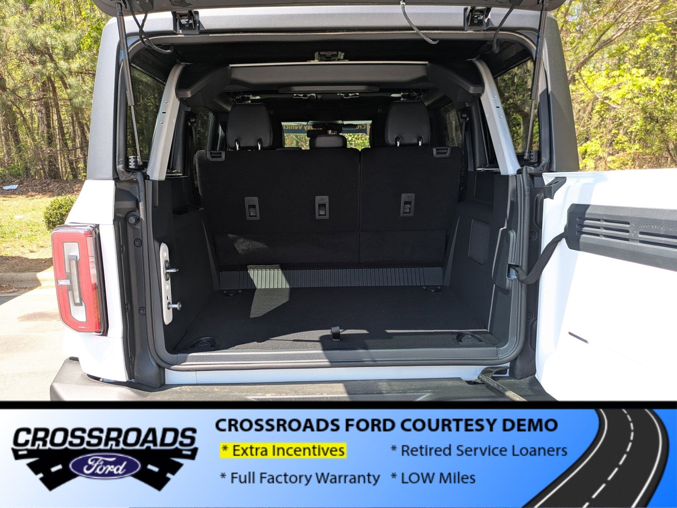 2025 Ford Bronco Outer Banks - Crossroads Courtesy Demo