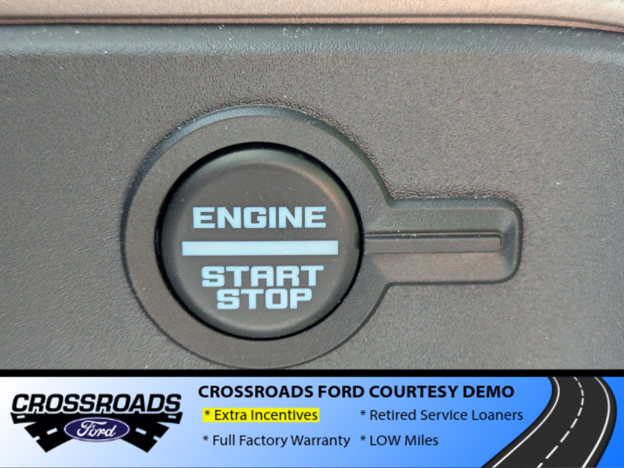 2025 Ford Bronco Outer Banks - Crossroads Courtesy Demo