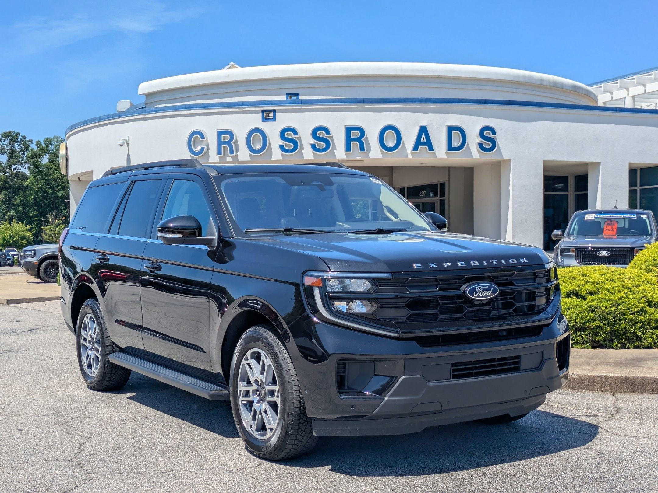 2025 Ford Expedition Active